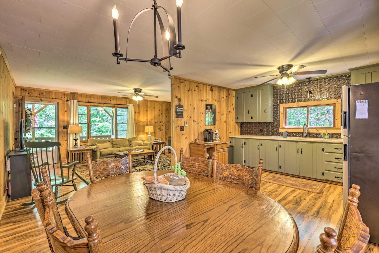 Peaceful Roaring Gap Retreat With Fire Pit And Patio! Villa Eksteriør bilde