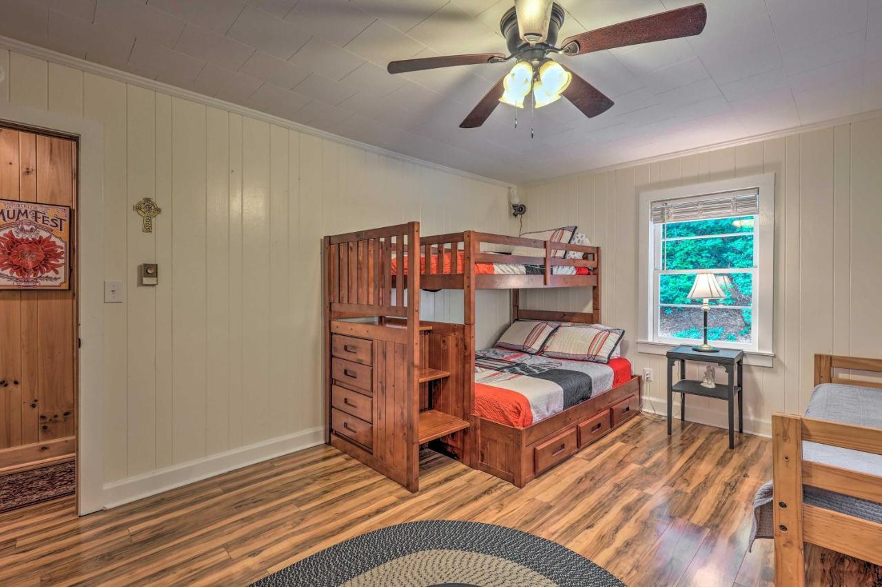 Peaceful Roaring Gap Retreat With Fire Pit And Patio! Villa Eksteriør bilde